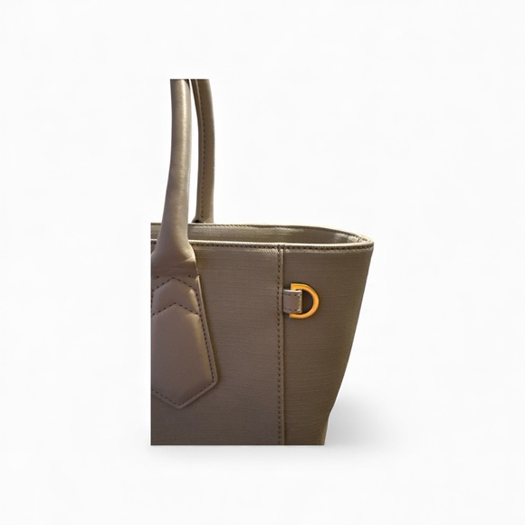 Dagne Dover Tote in Bleecker Blush with Gold Hardware - Picture 5 of 16